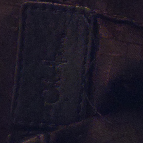 Black leather full zip Cole Haan purse - Picture 7 of 7